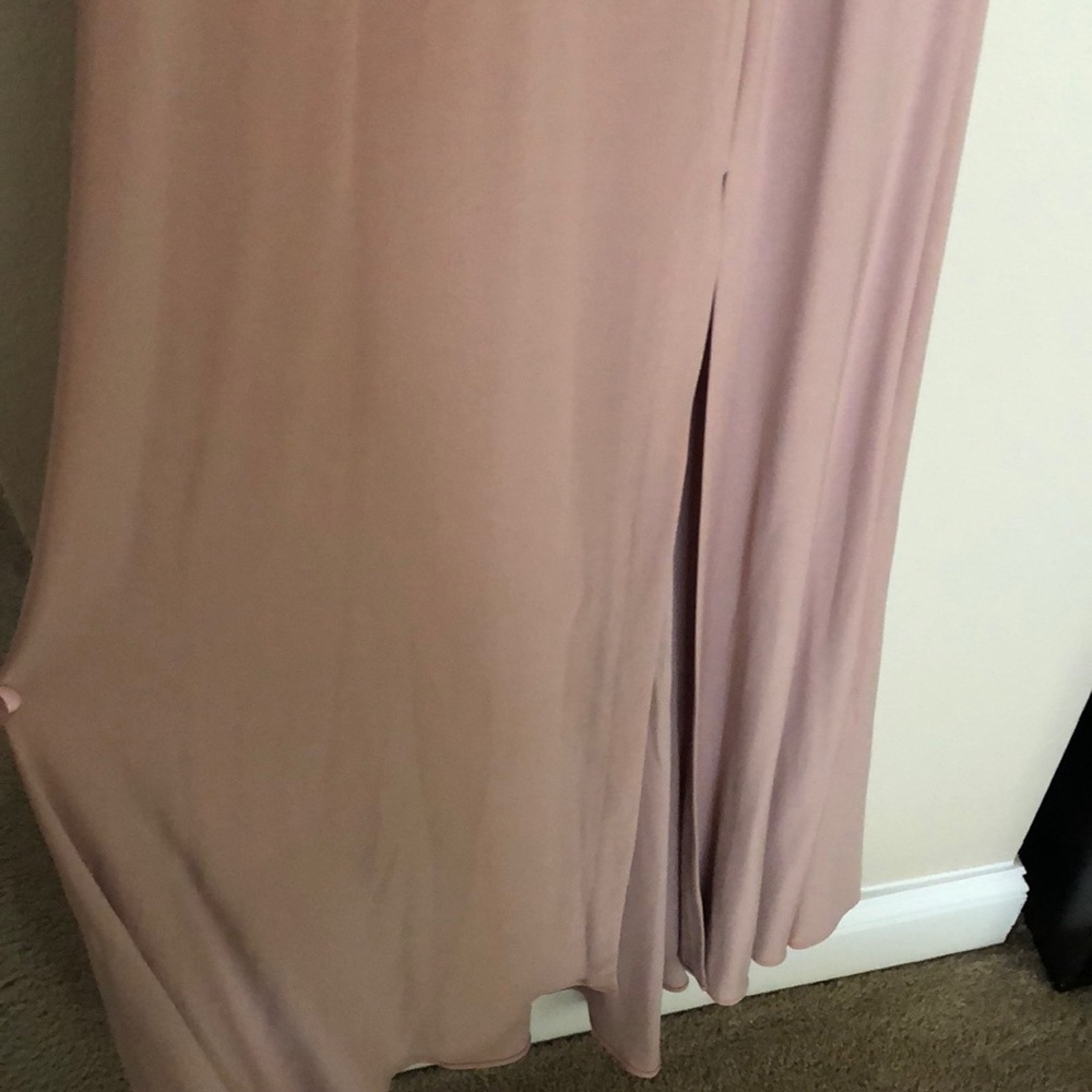 Gown - Picture 3 of 5